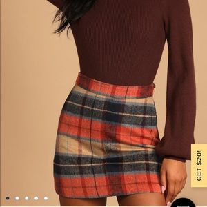 Mad for plaid beige mini skirt